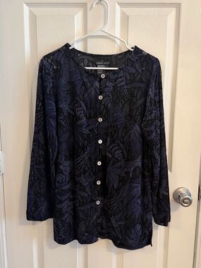 Carole Little Navy and Black Button-Front Long Sleeve Shirt
